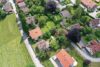 Wohngebiet - Baugrundstück mit Altbestand für zwei Einfamilienhäuser in Peißenberg-Dorf am Guggenberg