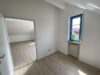 Neu renovierte 3 Zimmer Wohnung mit West-Loggia und TG sowie Keller in Weilheim-Ost - Küche 1