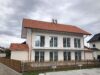 Gesamtansicht Doppelhaus - *Provisionsfrei* Moderne Süd-West Neubaudoppelhaushälfte in Peiting-Süd mit Einzelgarage