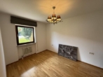 Schlafzimmer - Sonnige Erdgeschosswohnung mit Terrasse und Garten in Bad Kohlgrub
