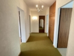 Flur - Schön geschnittene 3-Zimmer-Wohnung mit Balkon und Garagenstellplatz in Weilheim