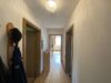 Flur OG - klassisches Zweifamilienhaus mit Doppelgarage in Iffeldorf bei Penzberg zu verkaufen