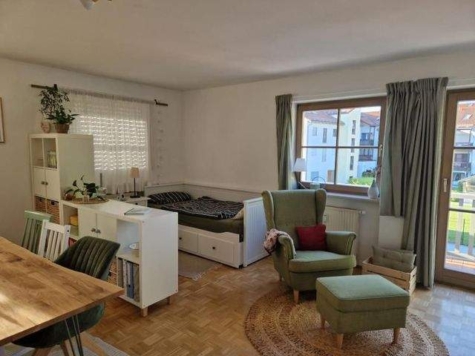 Helle 1-Zimmer-Wohnung in Peißenberg mit Balkon und Garage zu vermieten, 82380 Peißenberg, Etagenwohnung