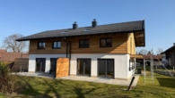 Ihr neues Traumhaus - energieeffiziente Neubau-Doppelhaushälfte mit bezauberndem Garten und Garage in Ohlstadt bei Murnau