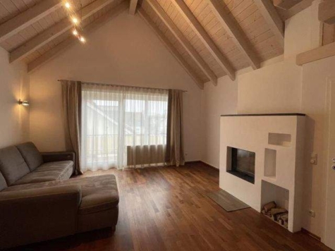 Moderne 2,5-Zimmer-Wohnung mit Balkon und TG-Stellplatz in zentraler Lage von Weilheim zu vermieten, 82362 Weilheim, Wohnung