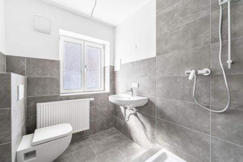 TOP! 2 Zimmer Wohnung im 1.Obergeschoss eines kernsanierten Wohn- und Geschäftshaus in Peißenberg, 82380 Peißenberg, Etagenwohnung