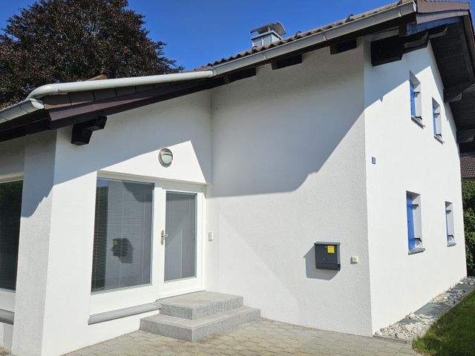 CHARMANTES UND FREISTEHENDES EINFAMILIENHAUS in Peißenberg, 82380 Peißenberg, Einfamilienhaus